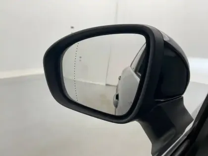 Photo 47 Renault Captur  E-Tech Plug-in 160