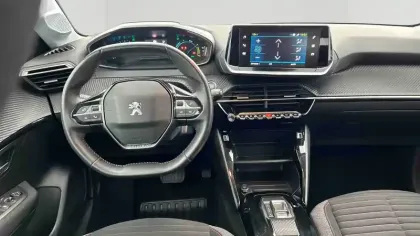 Photo 80 Peugeot 208  Electrique 50 kWh 136ch