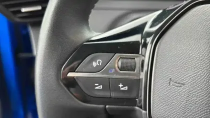 Photo 73 Peugeot 208  Electrique 50 kWh 136ch