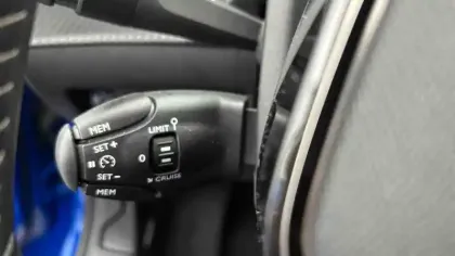 Photo 75 Peugeot 208  Electrique 50 kWh 136ch
