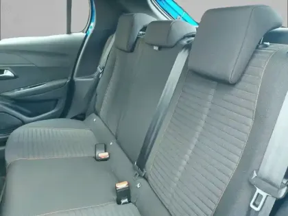 Photo 11 Peugeot 208  Electrique 50 kWh 136ch