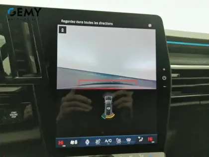 Photo 32 Renault Espace  E-Tech full hybrid 200 GSR2