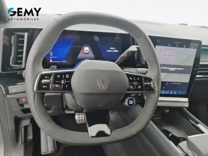 Photo 28 Renault Espace  E-Tech full hybrid 200 GSR2