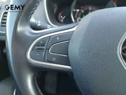 Photo 13 Renault Megane Mégane IV Berline Blue dCi 115 EDC