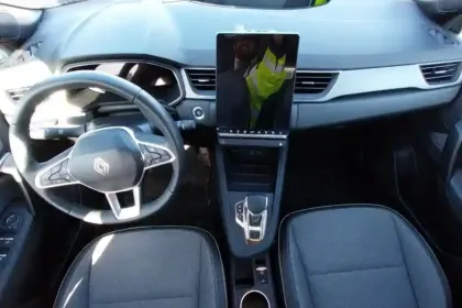 Photo 8 Renault Symbioz  E-Tech full hybrid 145