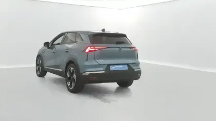 Photo 11 Renault Symbioz  E-Tech full hybrid 145