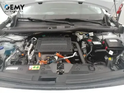 Photo 14 Peugeot 2008  Electrique 136 ch
