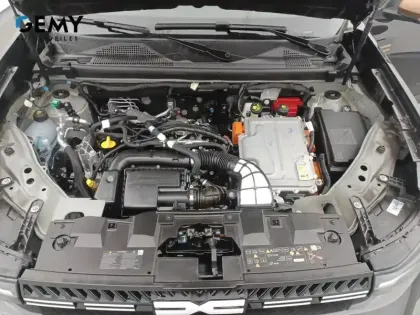 Photo 11 Dacia Bigster  Hybrid 155