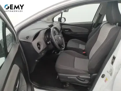 Photo 53 Toyota Yaris  Hybride Pro 100h