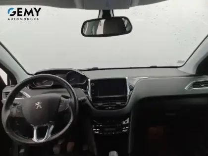 Photo 7 Peugeot 2008 Gén. I Ph2 Allure 5