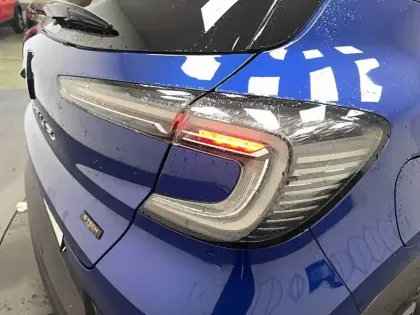 Photo 24 Renault Captur  E-Tech full hybrid 145 ch