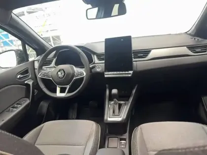 Photo 21 Renault Captur  E-Tech full hybrid 145 ch