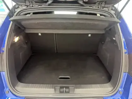 Photo 26 Renault Captur  E-Tech full hybrid 145 ch