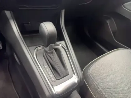 Photo 34 Renault Captur  E-Tech full hybrid 145 ch