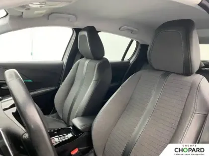 Photo 10 Peugeot 208  PureTech 100 S&S EAT8