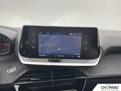 Photo 21 Peugeot 208  PureTech 100 S&S EAT8