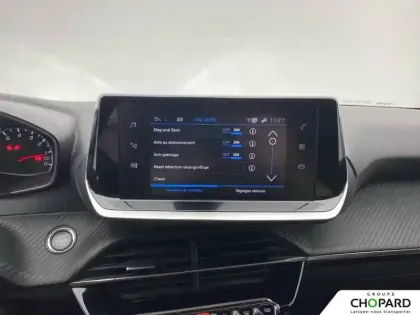 Photo 20 Peugeot 208  PureTech 100 S&S EAT8