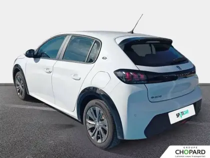 Photo 6 Peugeot 208  Electrique 50 kWh 136ch