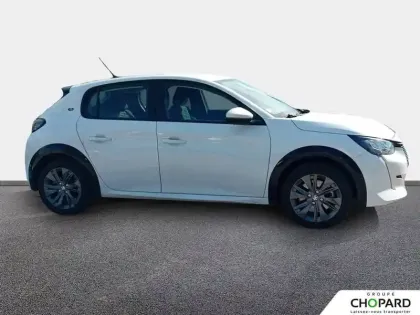 Photo 8 Peugeot 208  Electrique 50 kWh 136ch