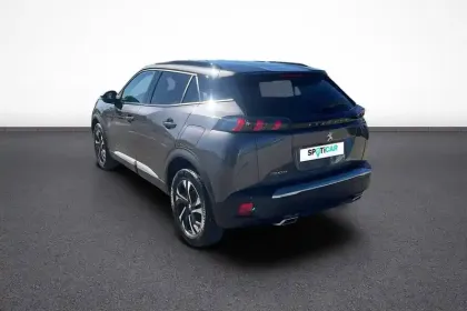 Photo 28 Peugeot 2008  PureTech 130 S&S BVM6