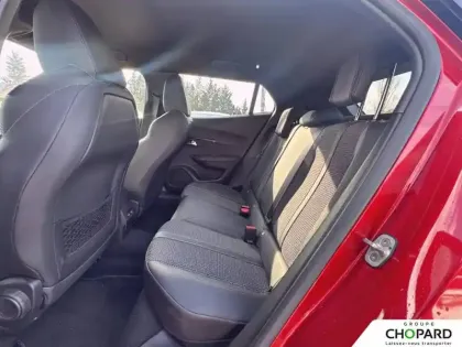 Photo 34 Peugeot 2008 Gén. II Ph1 GT Line 5