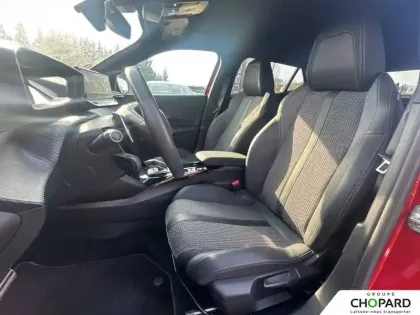 Photo 31 Peugeot 2008 Gén. II Ph1 GT Line 5