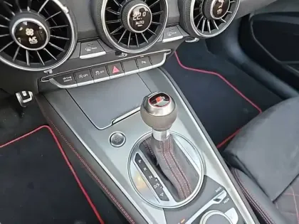 Photo 11 Audi Tt  Roadster 45 TFSI 245 S tronic 7