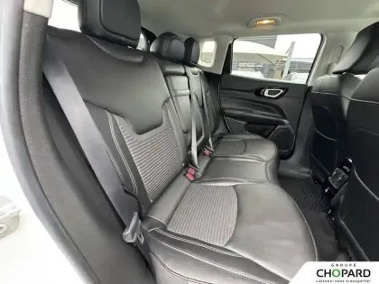 Photo 40 Jeep Compass  1.3 GSE T4 150 ch BVR6