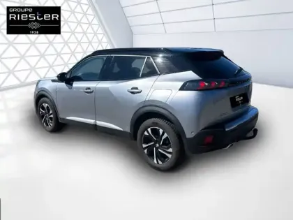 Photo 6 Peugeot 2008  PureTech 130 S&S EAT8