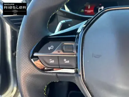 Photo 19 Peugeot 2008  PureTech 130 S&S EAT8