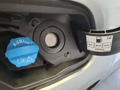 Photo 24 Renault Scenic  Blue dCi 120 EDC