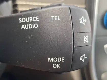 Photo 37 Renault Scenic  Blue dCi 120 EDC