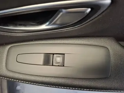 Photo 28 Renault Scenic  Blue dCi 120 EDC