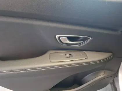 Photo 20 Renault Scenic  Blue dCi 120 EDC