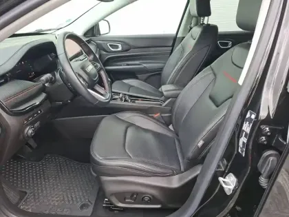 Photo 27 Jeep Compass Gén. II Ph2 Trailhawk 5