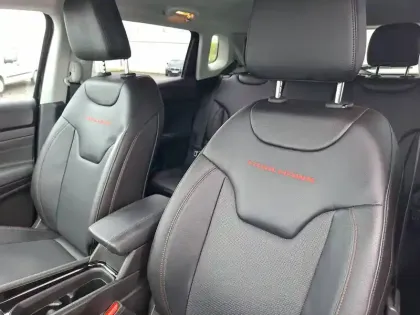 Photo 14 Jeep Compass Gén. II Ph2 Trailhawk 5