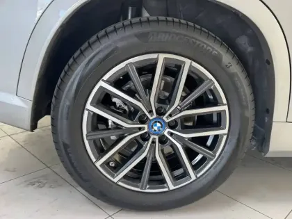 Photo 8 BMW X1 i eDrive20