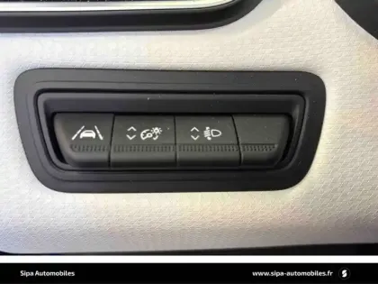 Photo 23 Renault Clio Gén. V (BJA) Ph1 NG Evolution 5