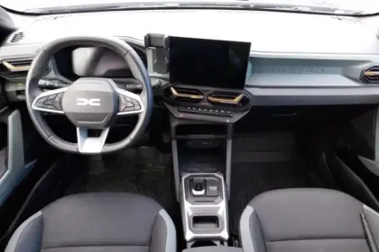 Photo 17 Dacia Duster  Hybrid 140
