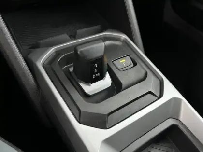 Photo 30 Dacia Duster  Hybrid 140