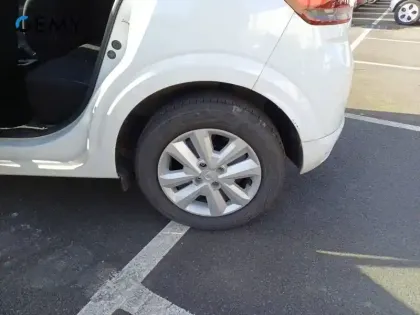 Photo 25 Dacia Sandero Gén. III (BJI) Ph1 Confort 5