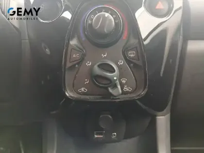 Photo 19 Peugeot 108  VTi 72ch S&S BVM5