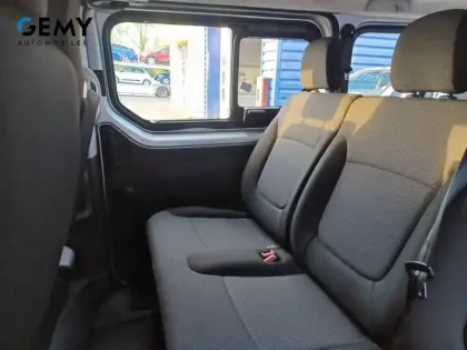 Photo 41 Renault Trafic  Blue dCi 150