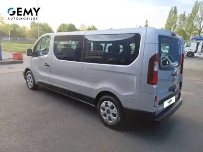 Photo 38 Renault Trafic  Blue dCi 150