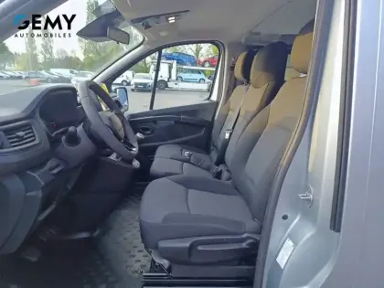 Photo 40 Renault Trafic  Blue dCi 150