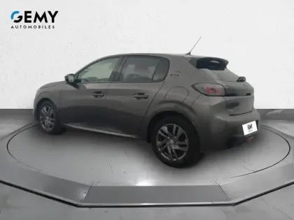 Photo 38 Peugeot 208  PureTech 100 S&S BVM6
