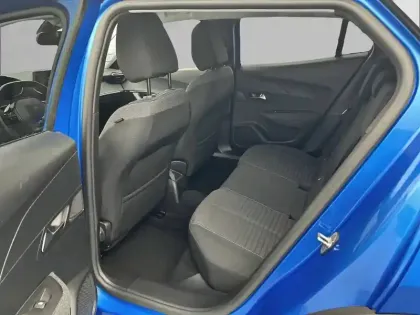 Photo 11 Peugeot 2008  PureTech 130 S&S BVM6