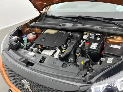 Photo 14 Peugeot 2008  BlueHDi 110 S&S BVM6