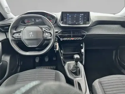 Photo 7 Peugeot 2008  BlueHDi 110 S&S BVM6