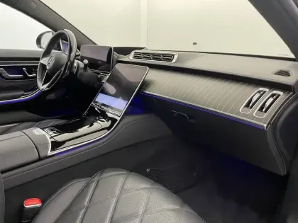 Photo 122 Mercedes CLA sse S Maybach 580 e 9G-Tronic 4-Matic